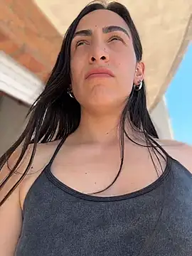 alessandra-a live sex cam