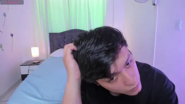 raiderandroxie live sex cam