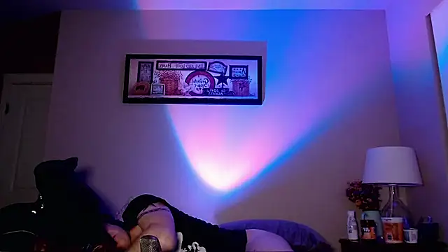 Snarfle82 live sex cam