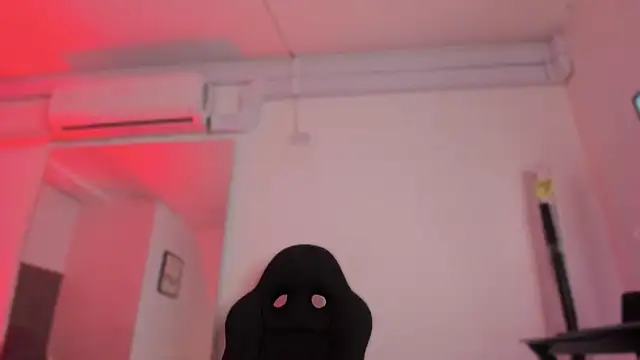 bonnieAn live sex cam