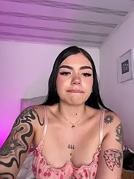 VioletEvanzz live sex cam