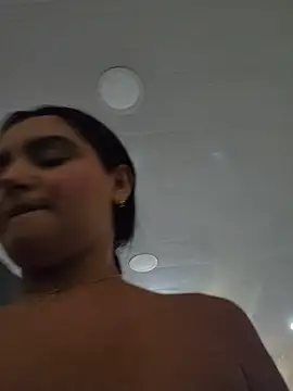 Rosa_Warreen_ live sex cam