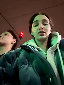 SnappyHappy live sex cam