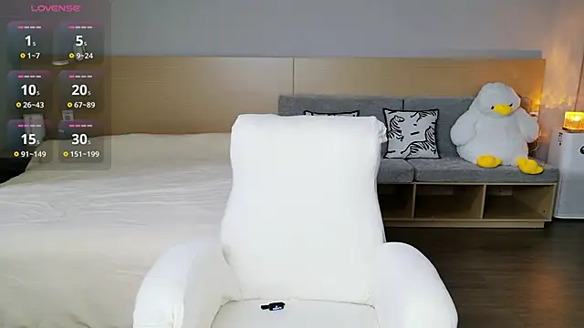 Lucky-baby live sex cam