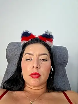 Anal_Luucia live sex cam