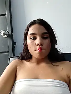 Little-Pussy-Sweet live sex cam