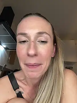 lola_tentatiion live sex cam