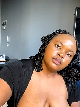 Curveysinaa live sex cam