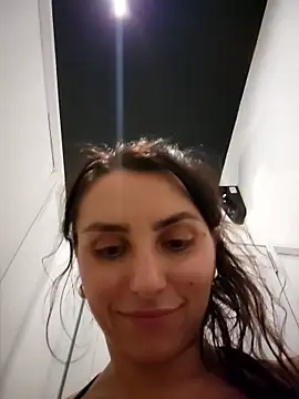 Izabella_Bella live sex cam