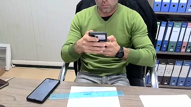 Evasionee live sex cam