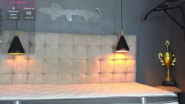 Horny_nick18 live sex cam