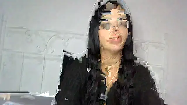 ASSERINAAA live sex cam