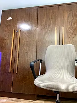 bunny_bicht live sex cam