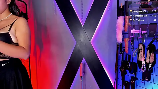 VictoryaLiah_BDSM live sex cam