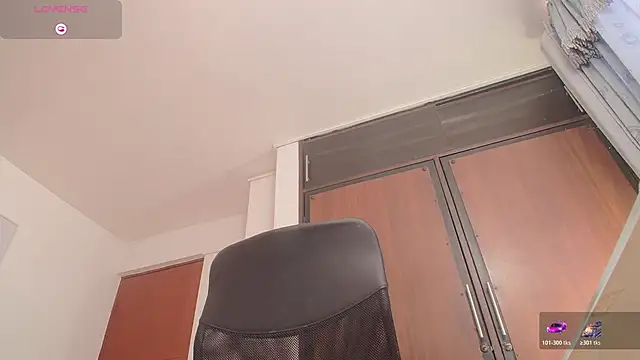 Miley_Baker live sex cam