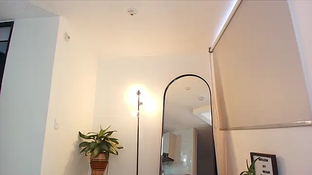 vianca_cruzz live sex cam