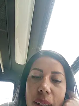 _andrea30 live sex cam