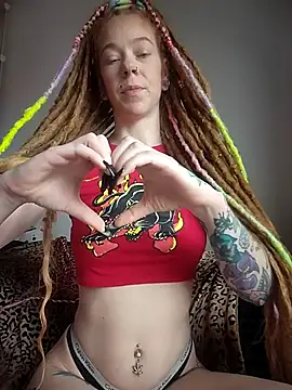 LucidLucy live sex cam