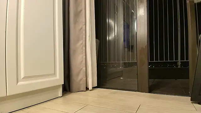 minamoons live sex cam