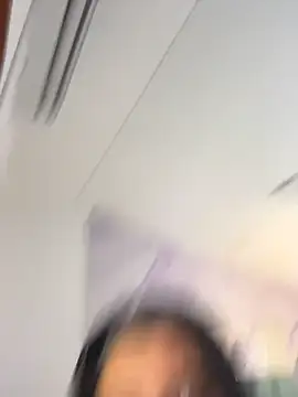 kiim_taaylor live sex cam