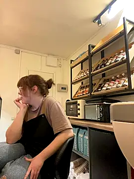 cinnabon_ live sex cam