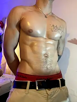 Matt_your_master_ live sex cam