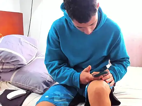 Chandler_ken live sex cam