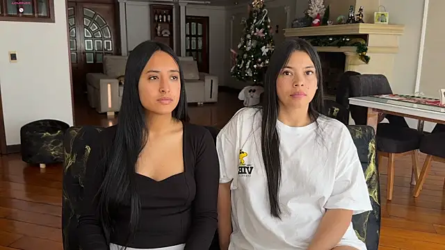 2SummerLove1 live sex cam