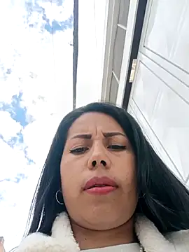 _andrea30 live sex cam