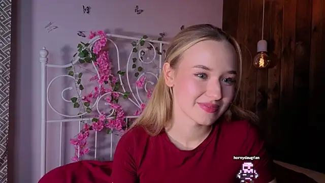 KristleKirst live sex cam