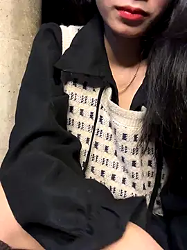 Ladygirrl22 live sex cam