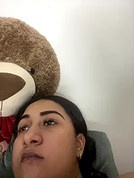 Leila__Saade live sex cam