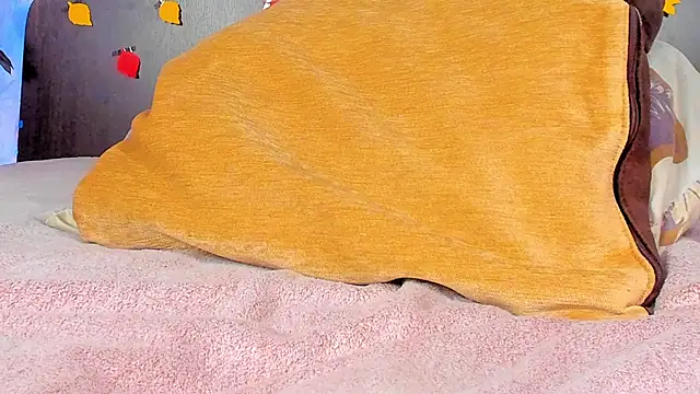 Milana_Crystal_ live sex cam