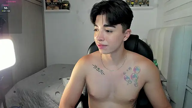 santy7v7 live sex cam