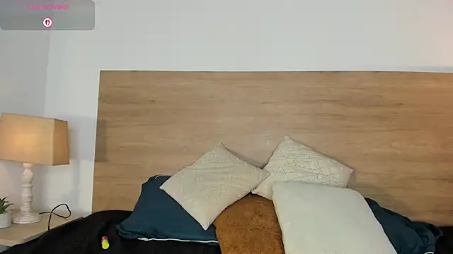 Hanna_Garciia live sex cam