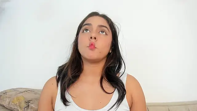 natalia_aguirre1 live sex cam