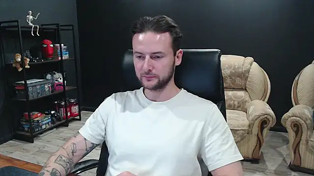 MihasikD live sex cam