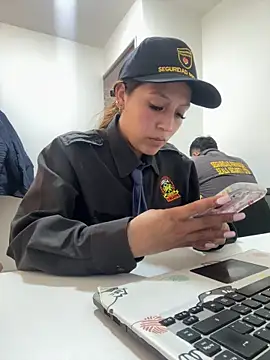 Emily-7_ live sex cam