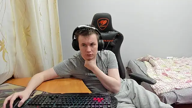 iliaskrislove live sex cam