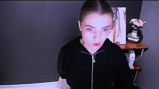 MissOliviaa_ live sex cam