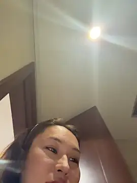 -cyber-butterfly- live sex cam