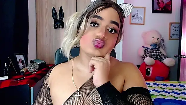 Amber_bigdick22 live sex cam
