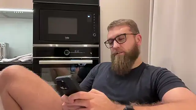 Bear_bear_ live sex cam