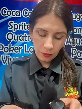 Alysson-- live sex cam