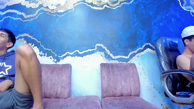 Juicy_Creww live sex cam