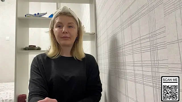 Blondie_xoxoxo live sex cam