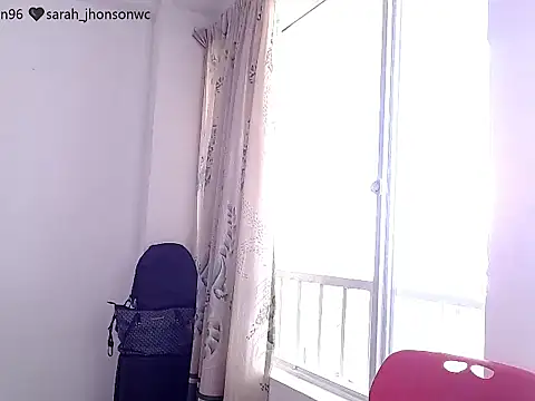 saara_johnson496 live sex cam