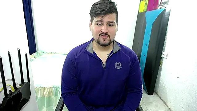 pitbullveryhot live sex cam