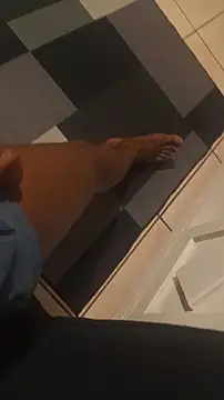 Mambojambo-66 live sex cam