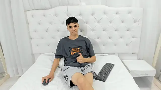 frank_jhonsson live sex cam